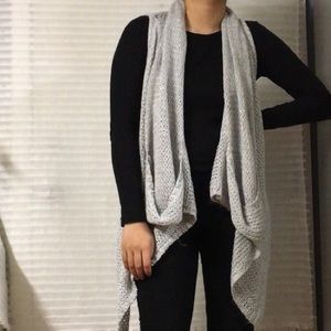 2/$50✨ BCBGENERATION • Asymmetric Open Cardi Vest